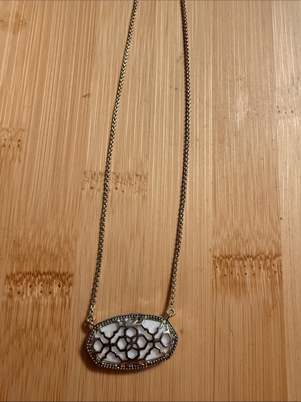 Kendra Scott Gold-Tone White Lattice Pendant Necklace